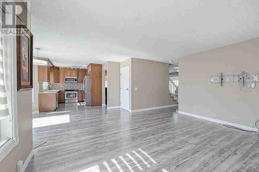 156 Eldorado Close NE Monterey Park
