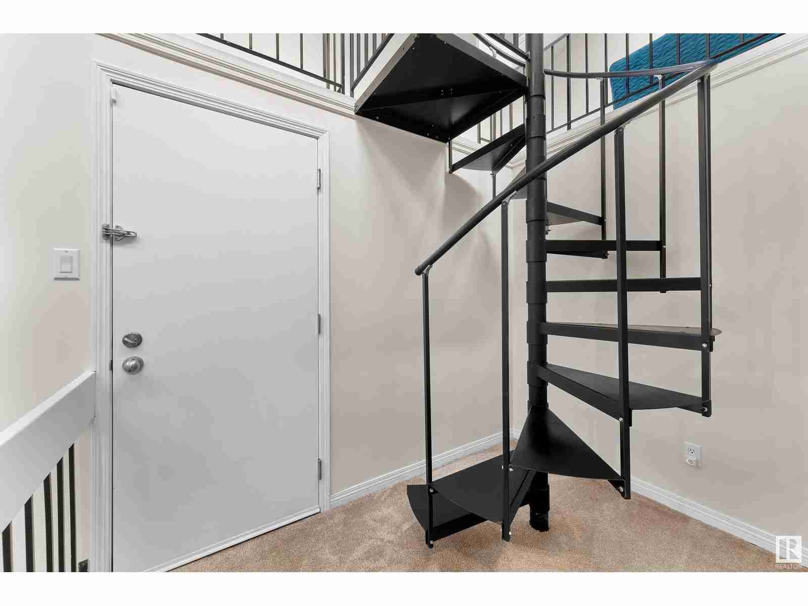 11140 83 AV NW Garneau