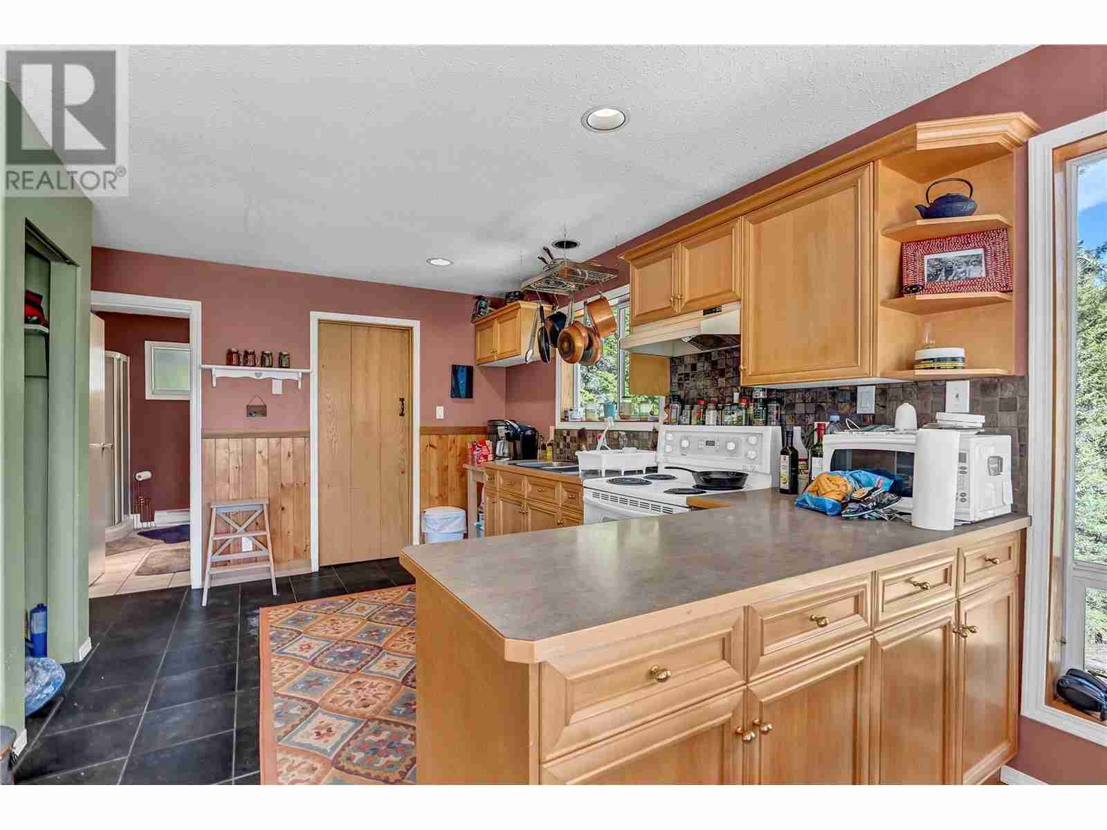 2556 PRINCETON SUMMERLAND Road Princeton Rural