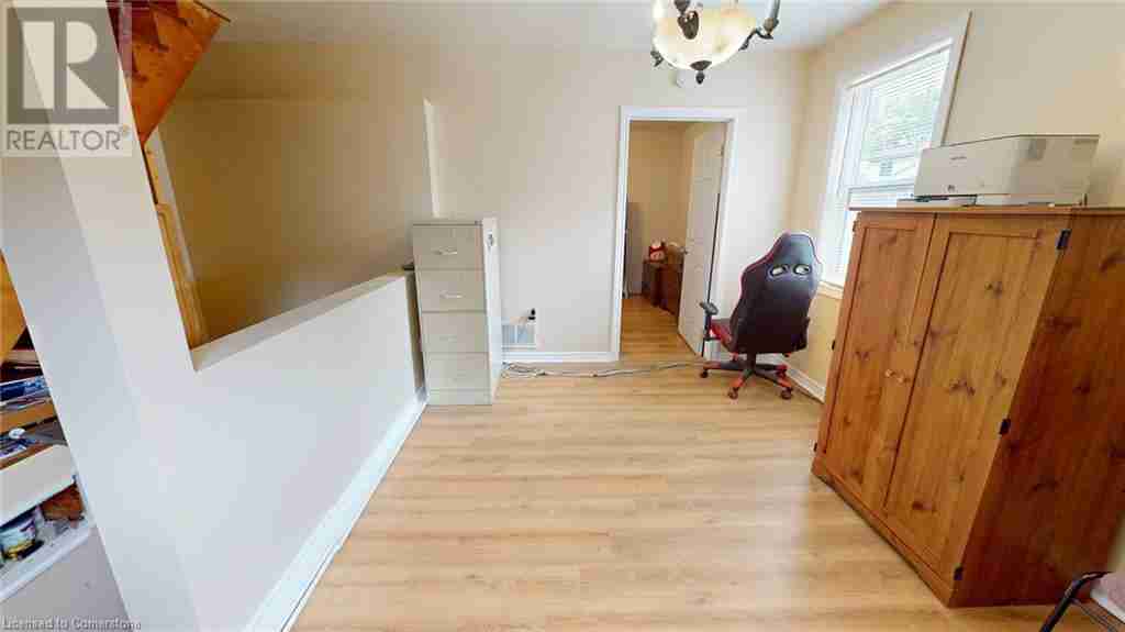 12 HAYES Street 460 - Burleigh Hill