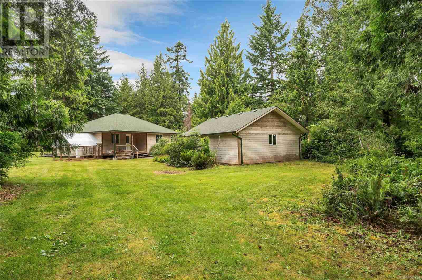 1531 Schooner Rd Quadra Island