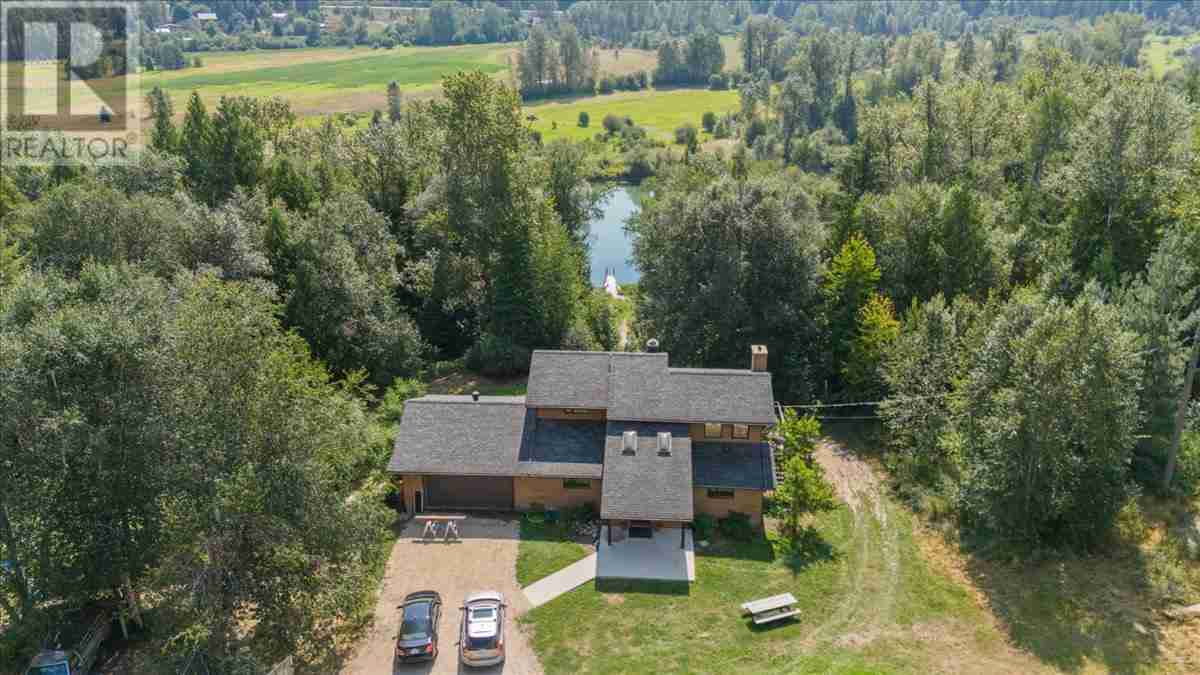 6172 SLOCAN RIVER Road Passmore/Winlaw/Slocan