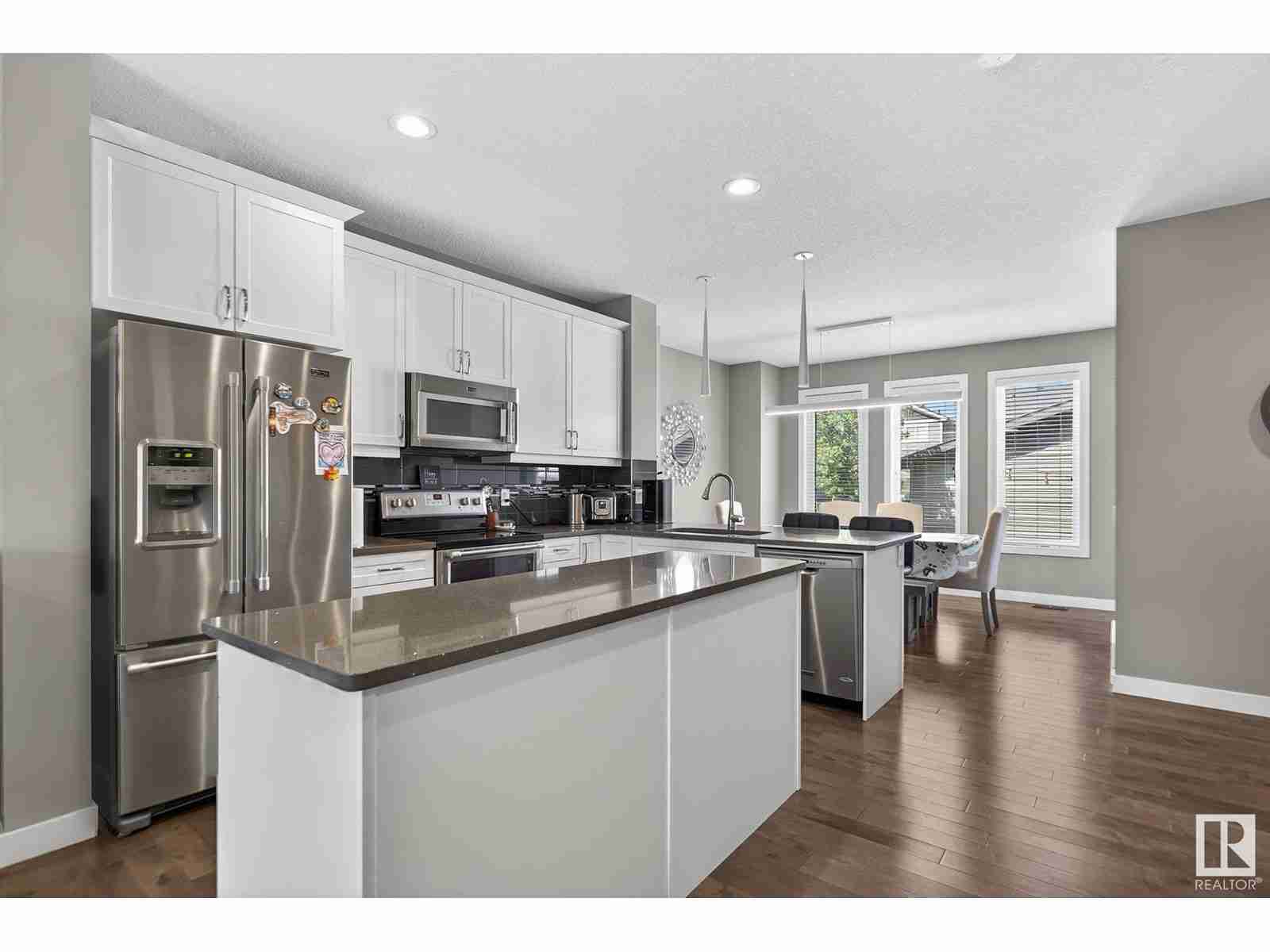 8112 224 ST NW Rosenthal (Edmonton)
