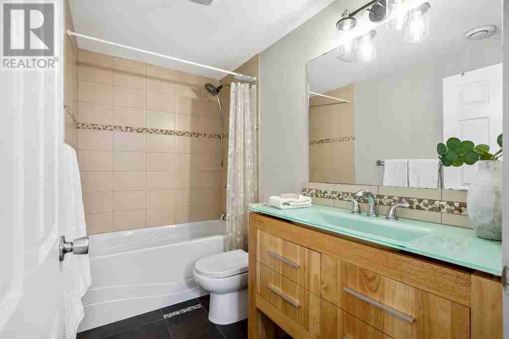 5312 37 Street SW Lakeview