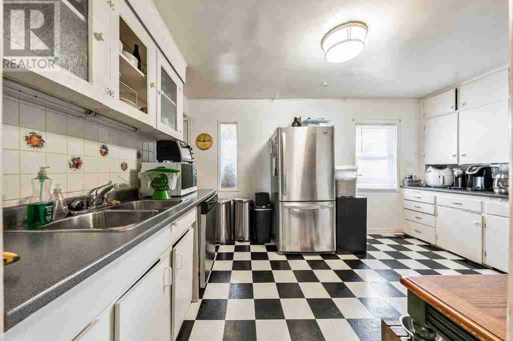 222 6A Street NE Bridgeland/Riverside