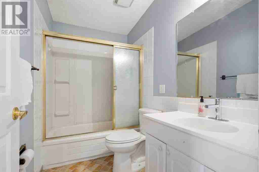 703 130 Avenue SW Canyon Meadows