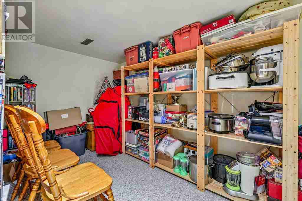 144 Douglas Glen Mews SE Douglasdale/Glen