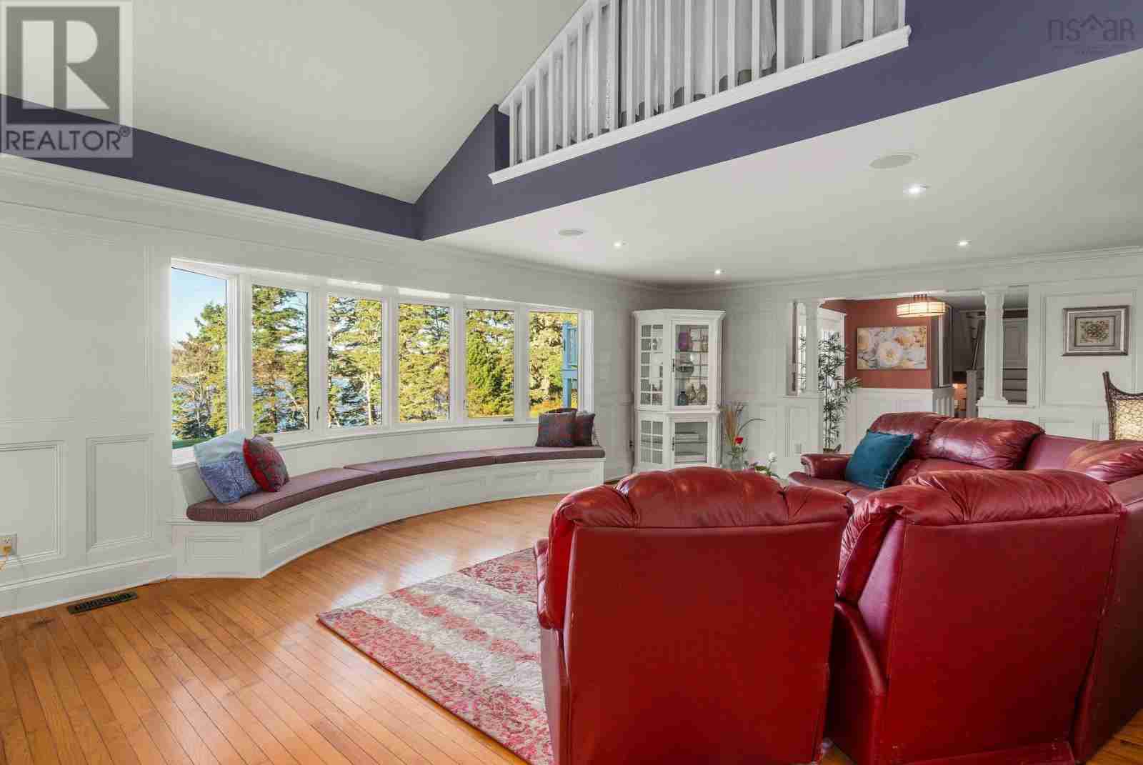 26 BROOK POINT Road