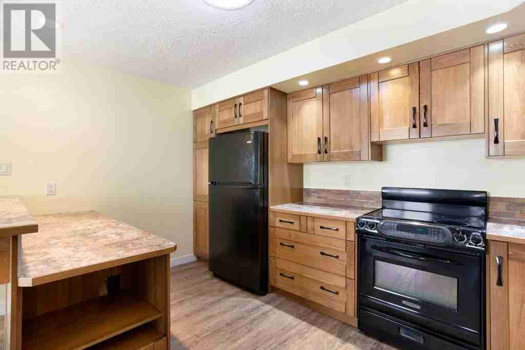 14 Deermeade Bay SE Deer Run