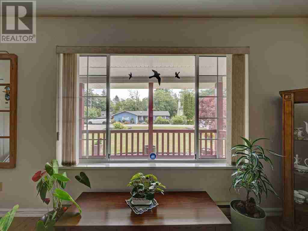 593 OCEANVIEW DRIVE