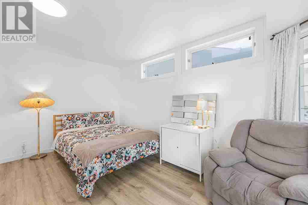 477 72 Avenue NE Huntington Hills
