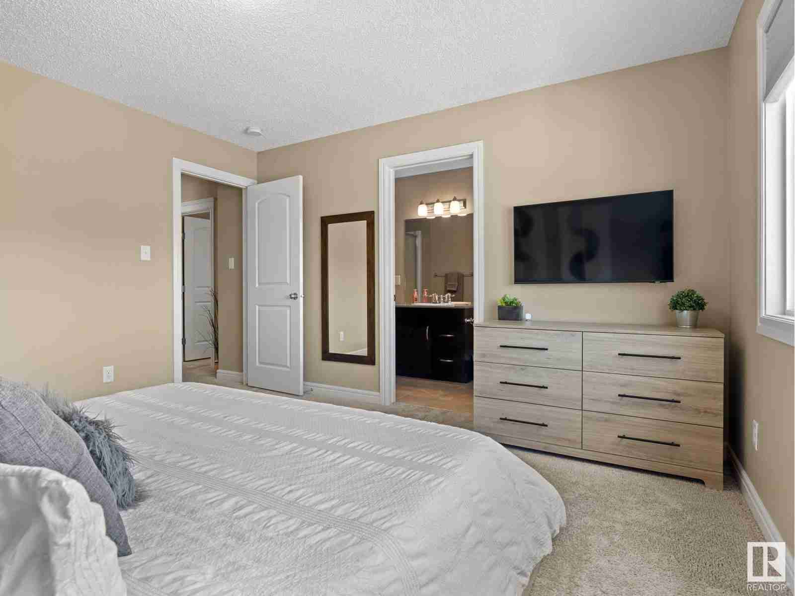 61 SUMAC LN Summerwood