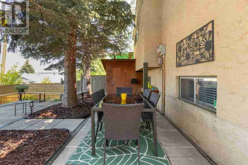 224 Sandstone Place NW Sandstone Valley