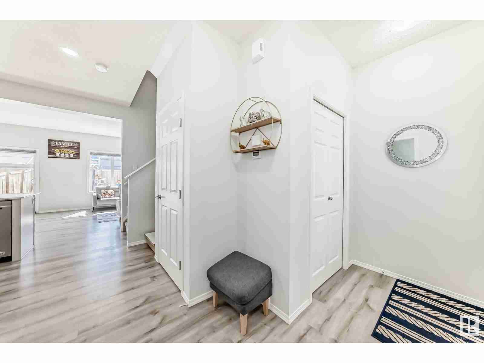 22903 96 AV NW Secord