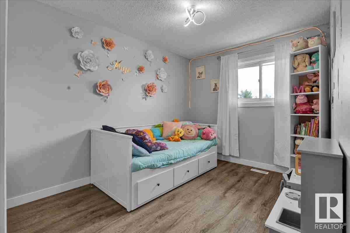 2905 151 AV NW Kirkness