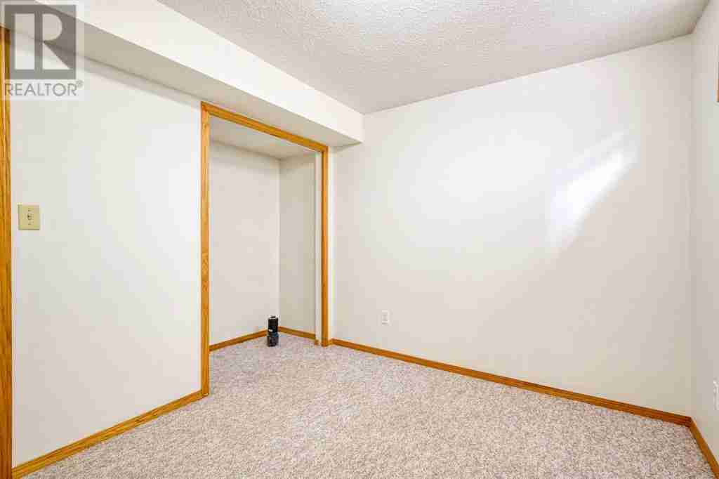 539 Ranchview Place NW Ranchlands