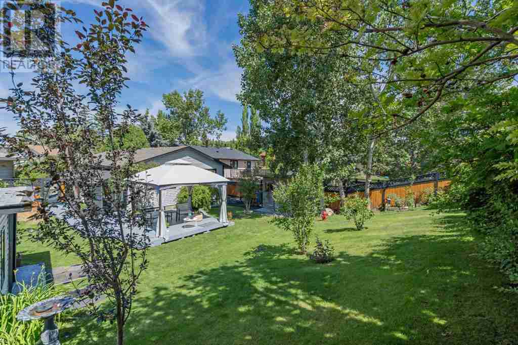 136 Ranchview Court NW Ranchlands