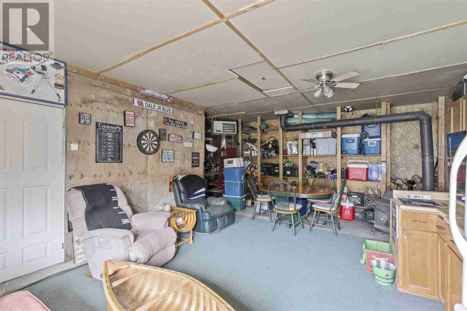 40 Taskar DR