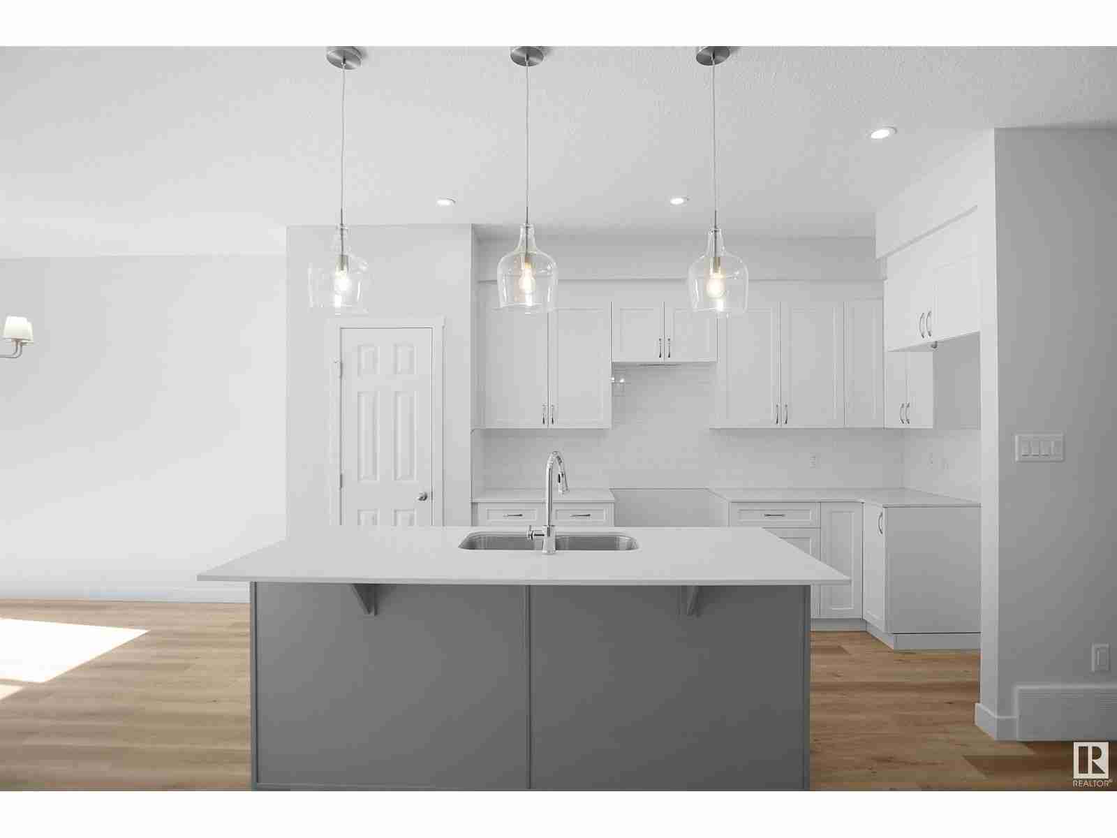 20940 16 AV NW Stillwater