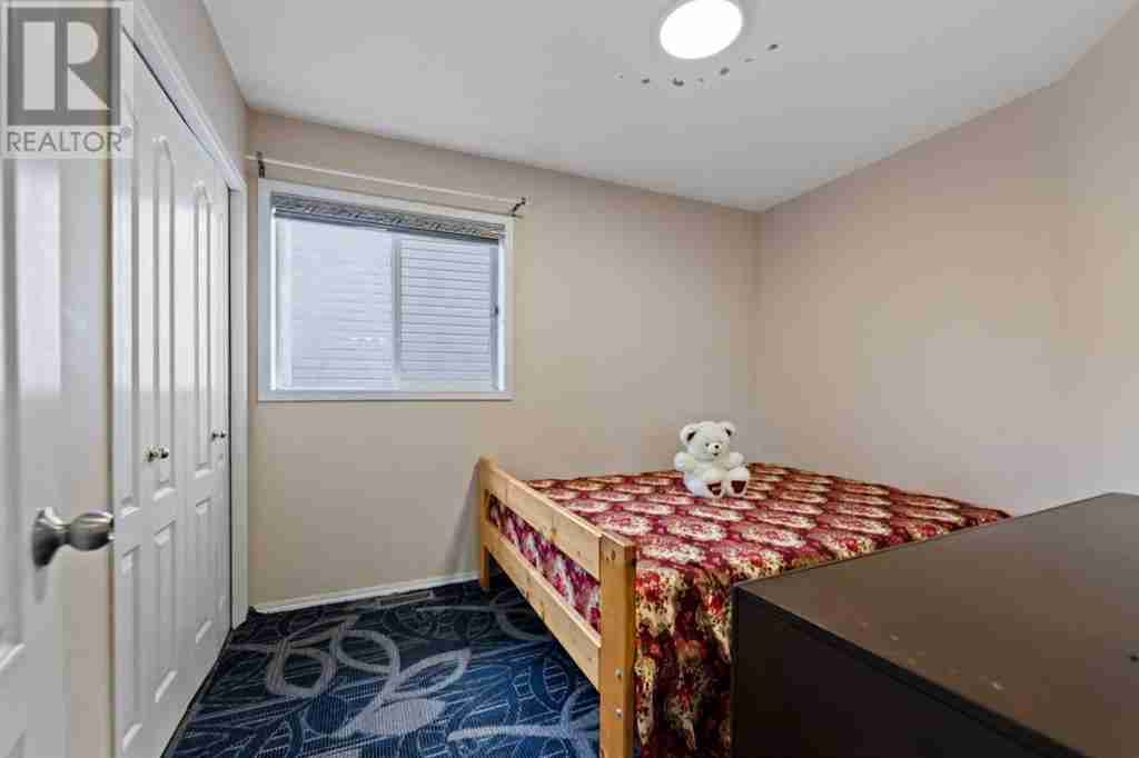 265 Martinglen Way NE Martindale