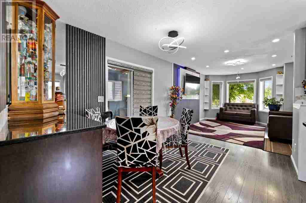 265 Martinglen Way NE Martindale
