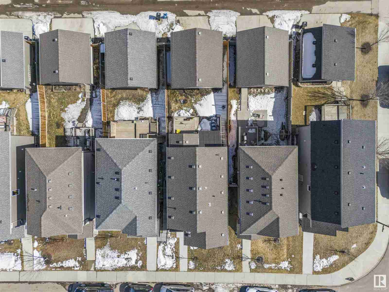 6933 CARDINAL WD SW Chappelle Area