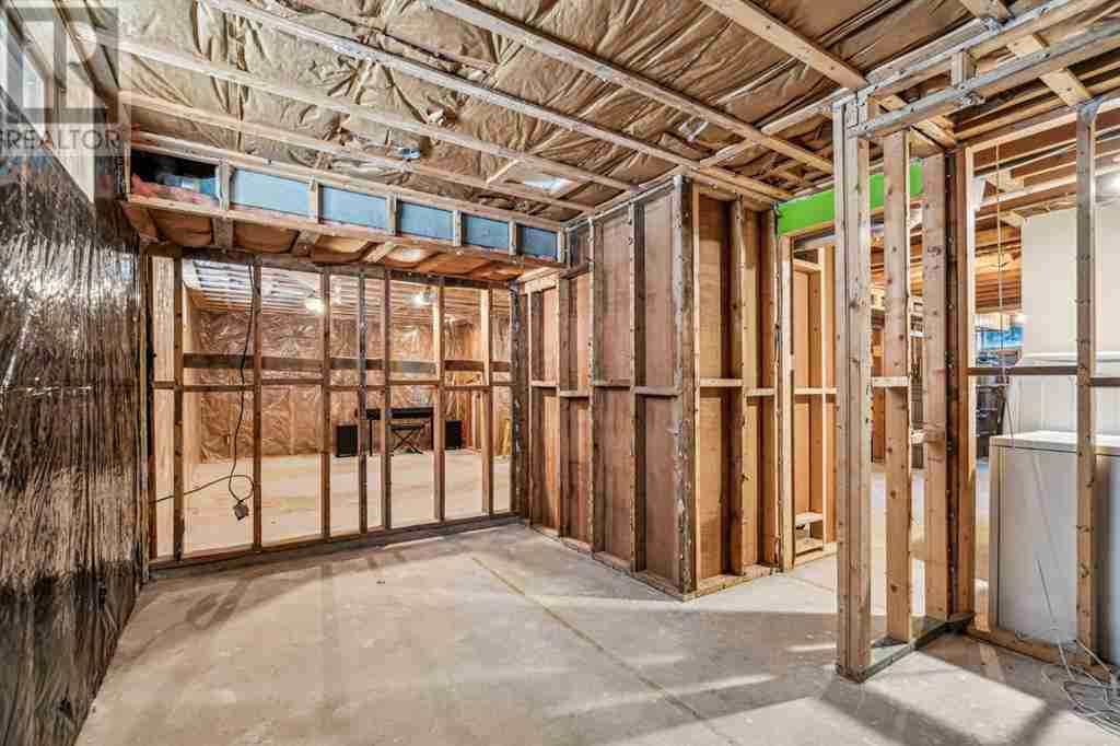 4208 Voyageur Drive NW Varsity