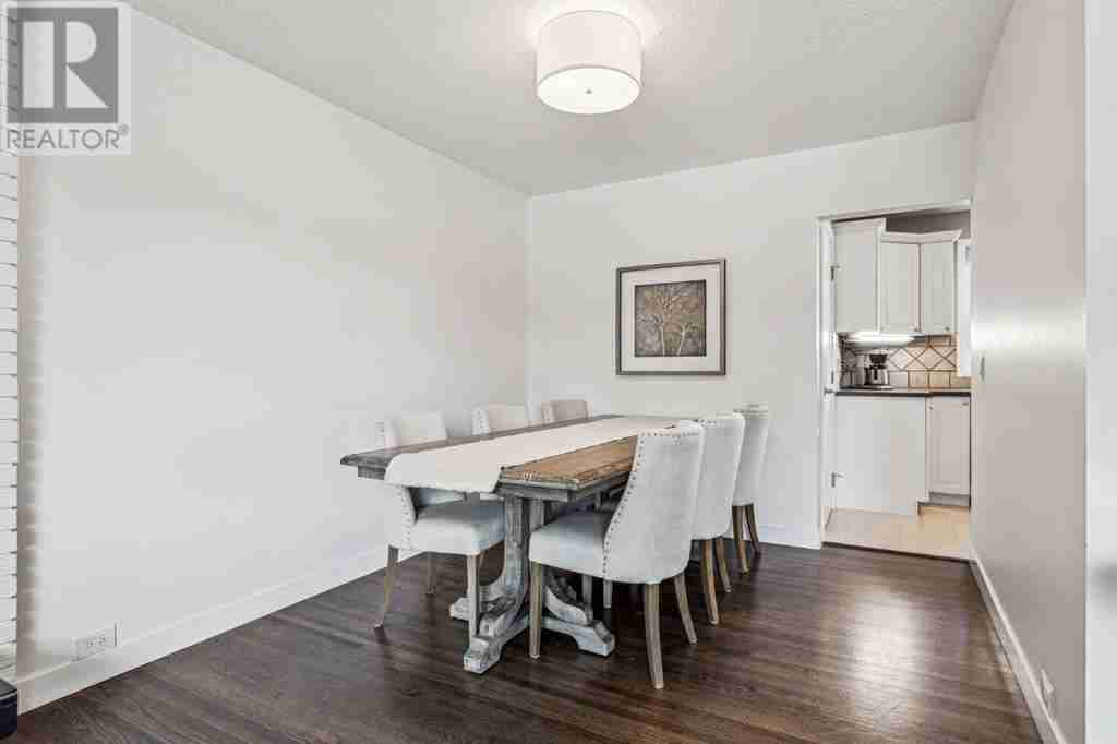 4208 Voyageur Drive NW Varsity