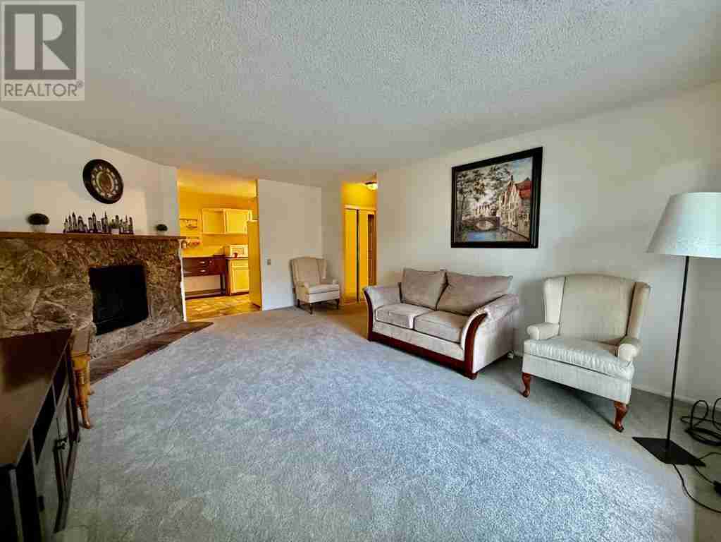 203, 2401 16 Street SW Bankview