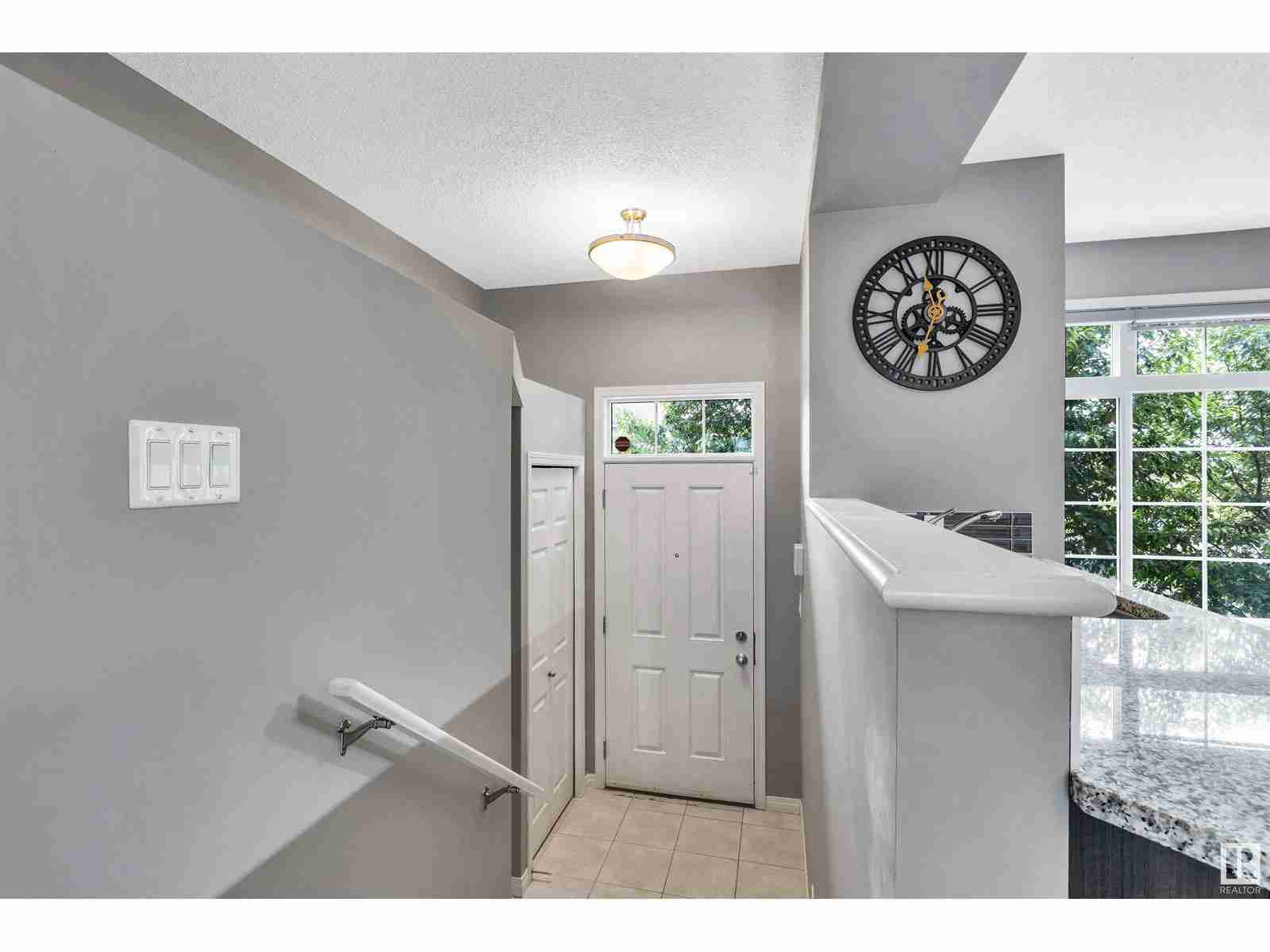#51 9151 SHAW WY SW Summerside