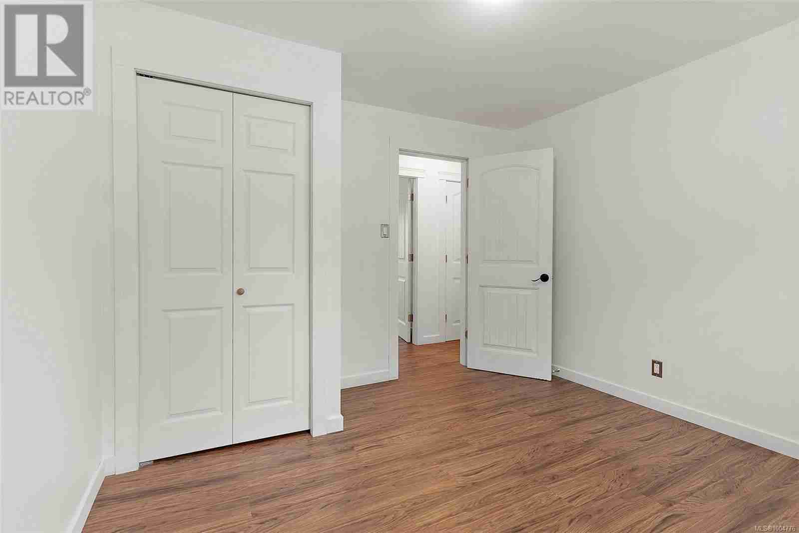 6982 Dickinson Rd Lower Lantzville