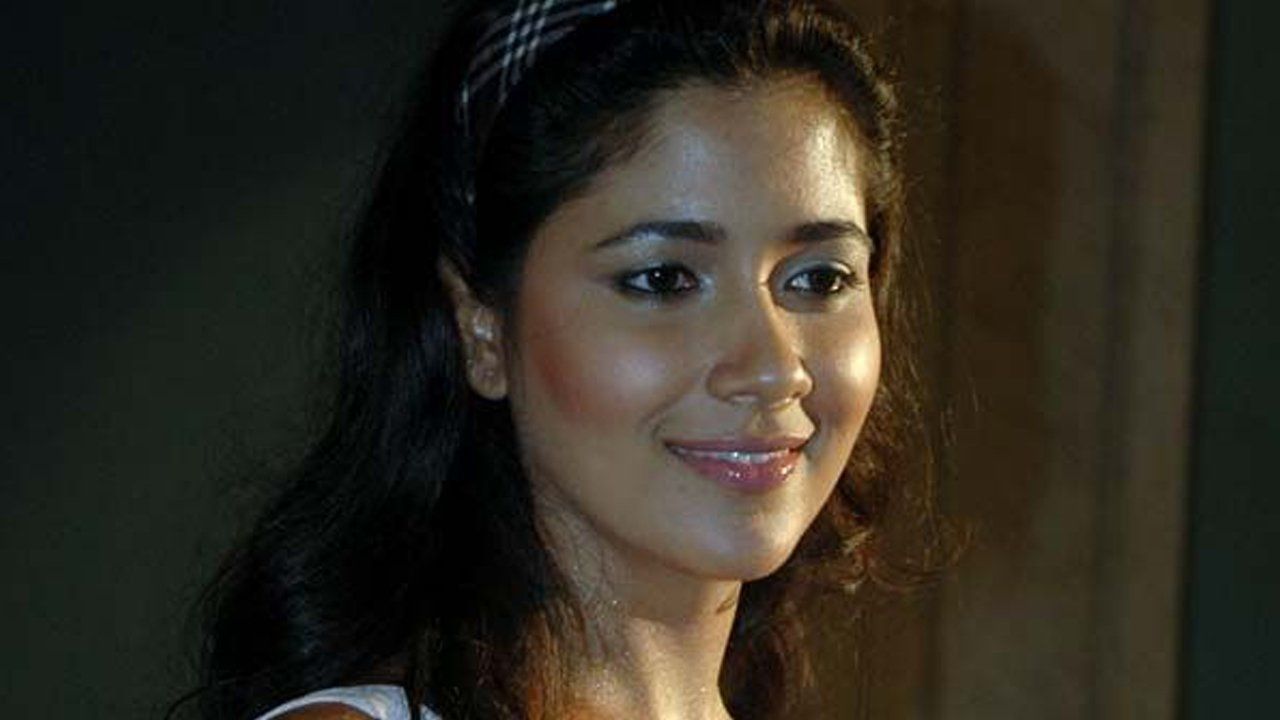 Watch Tum Milo Toh Sahi (2010)
