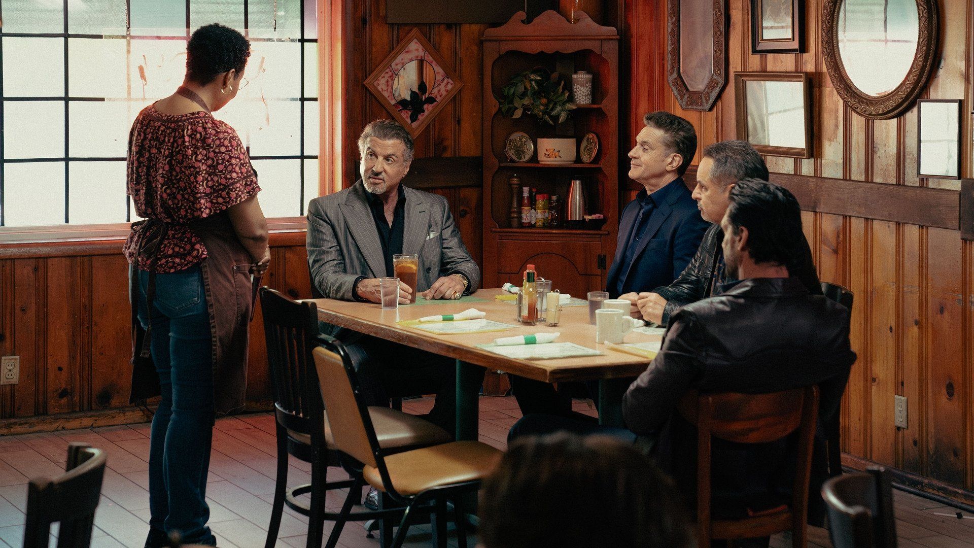 Watch Tulsa King Season 2 Episode 6