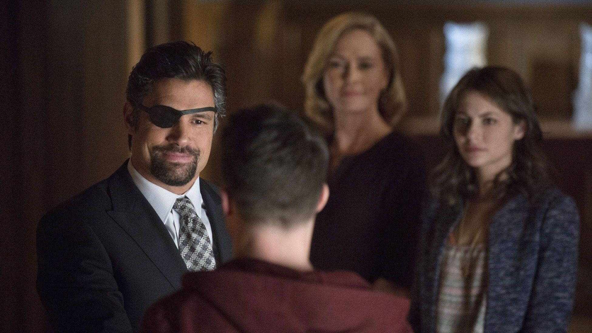 Watch Arrow Season 2 Episode 15