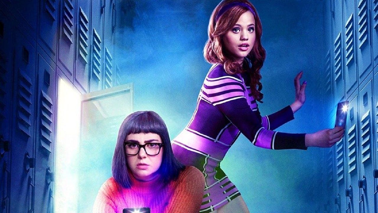 Watch Daphne & Velma (2018)