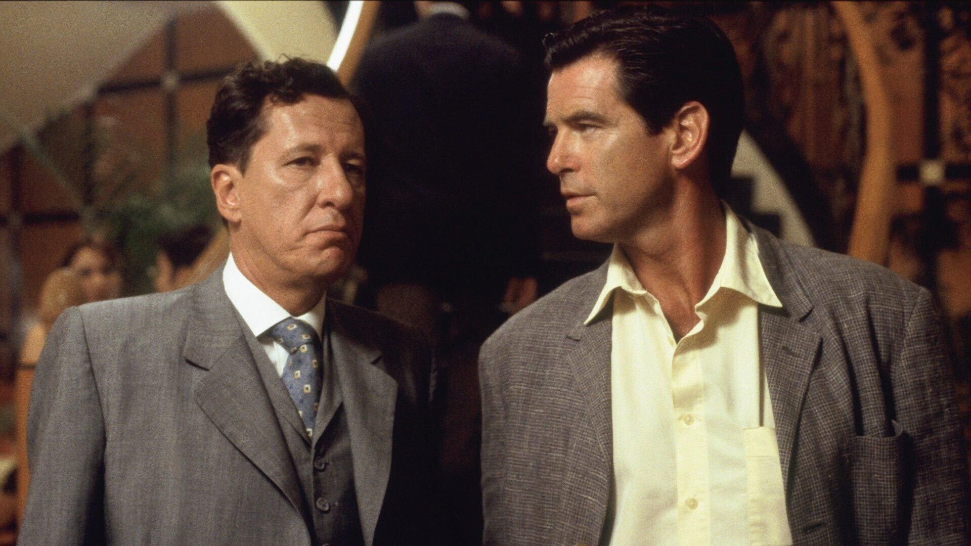 Watch The Tailor of Panama (2001)