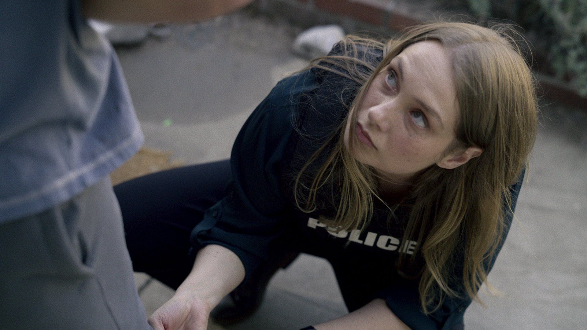 Watch Unbelievable Season 1 Episode 7