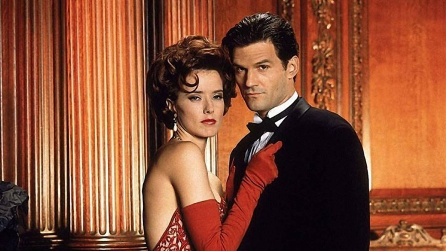 Watch The Counterfeit Contessa (1994)