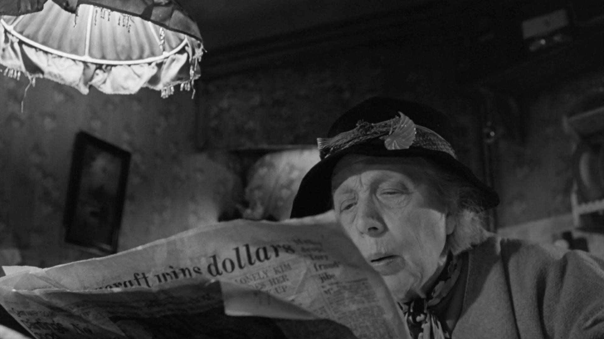 Watch The Whisperers (1967)