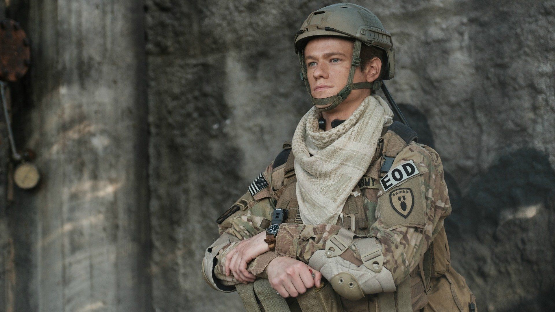 Watch MacGyver Season 2 Episode 12