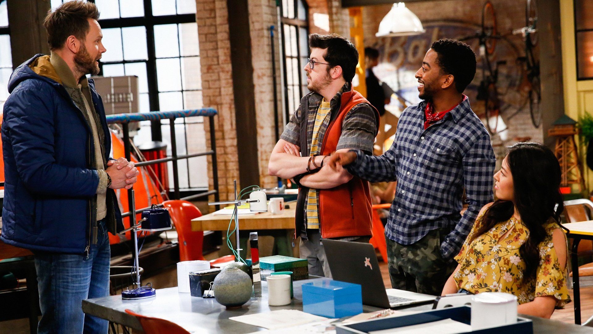 Watch The Great Indoors Season 1 Episode 1