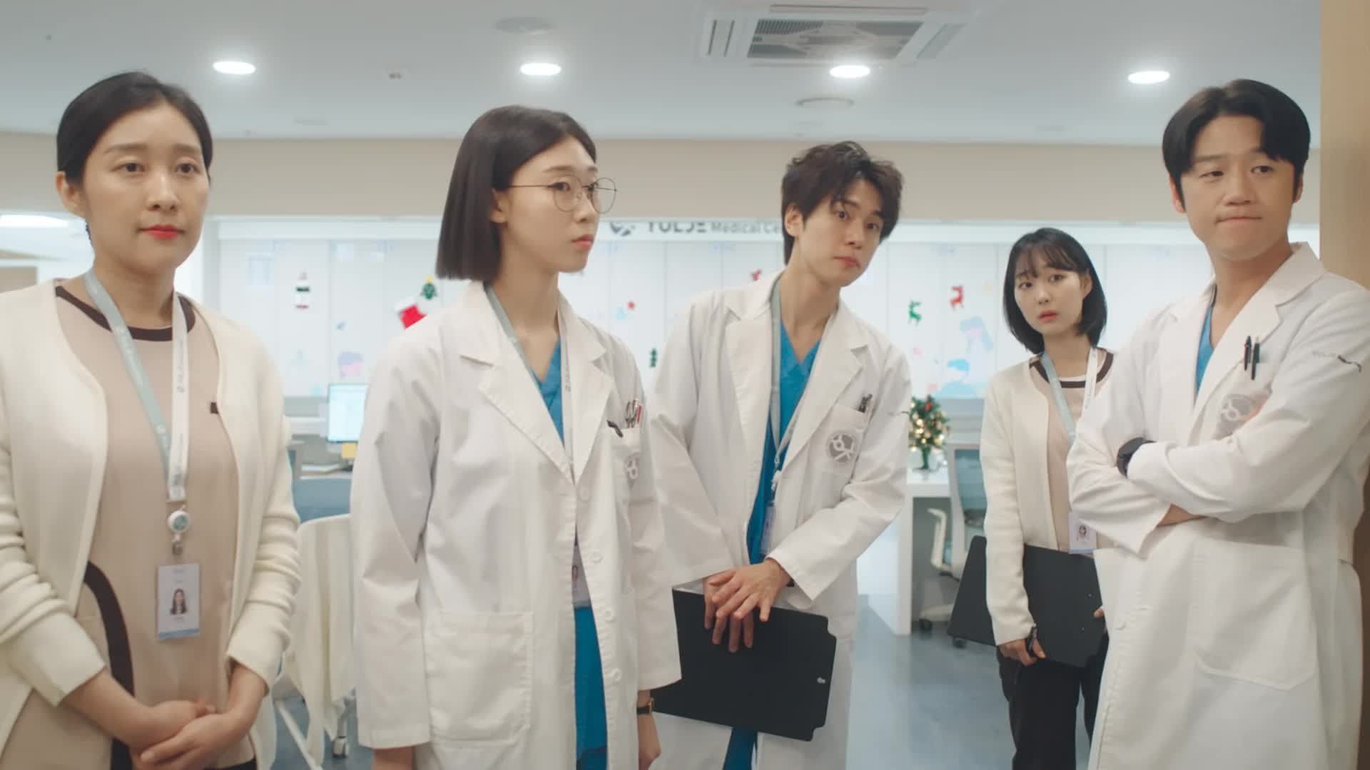 Watch Resident Playbook Season 1 Episode 12