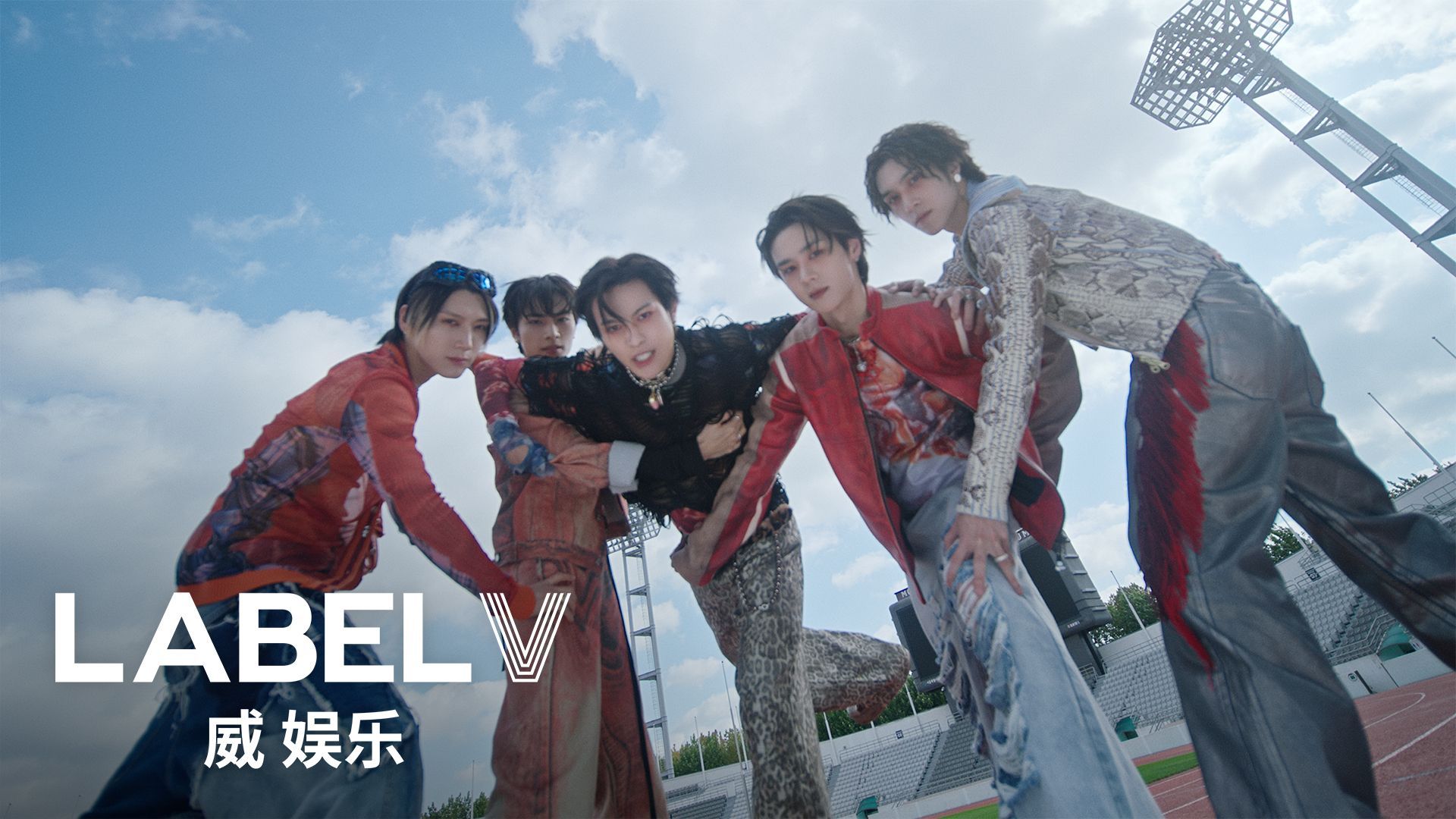 威神V(WayV)《FREQUENCY (Korean Ver.)》MV