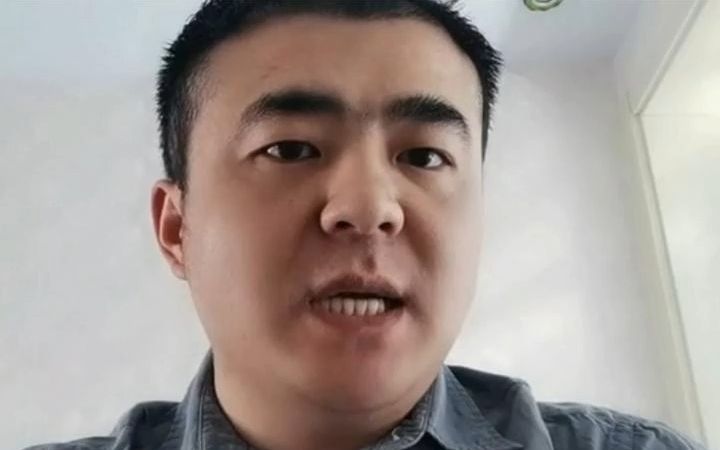 这道题目你怎么答？某市为了优化营商环境，政府推出服务企业专员制度，体现了政府围着企业转，企业问题马上办，你怎么看？公务员面试示范答题，一起学起来！