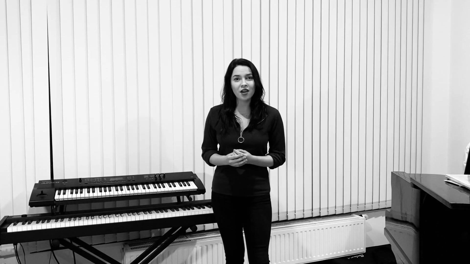Patricia Janečková - M.Sch. Trnavský: Zo srdca - V našom dvore na javore