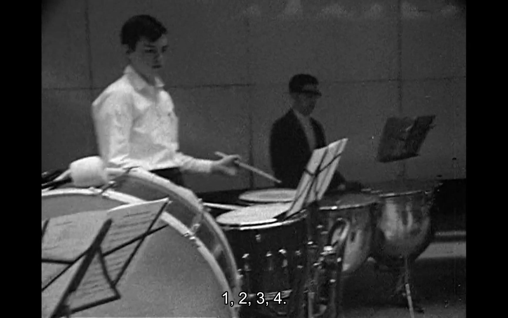 [英语中字][怀斯曼纪录片]高中 High School (1968)