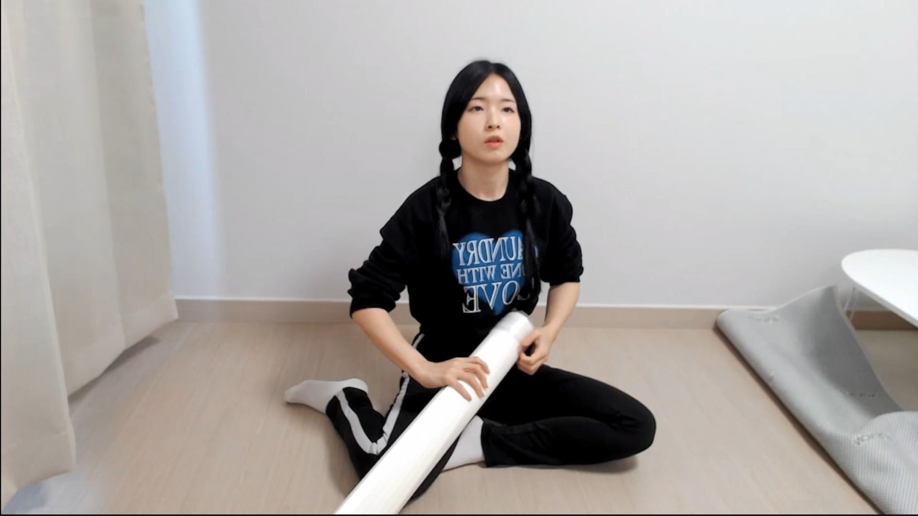 japanese streamer wearing white socks