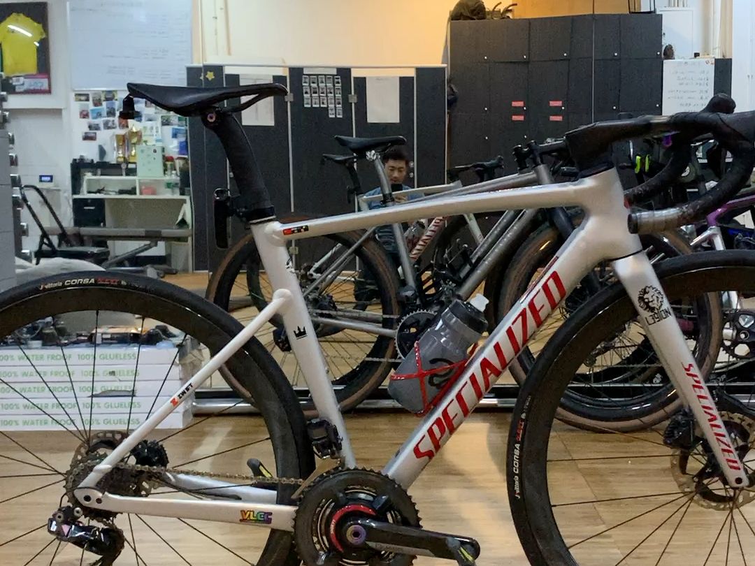 聊一聊我的Allez Sprint的性能如何，9800vs39800，架子区别在哪，我好像没踩出啥区别