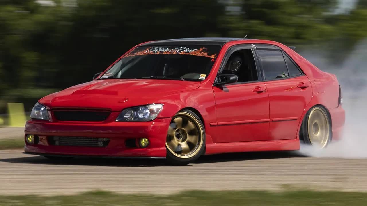 Lexus IS300 & IS200 Drift. Toyota Altezza good for drifting SXE10, GXE10, JCE10