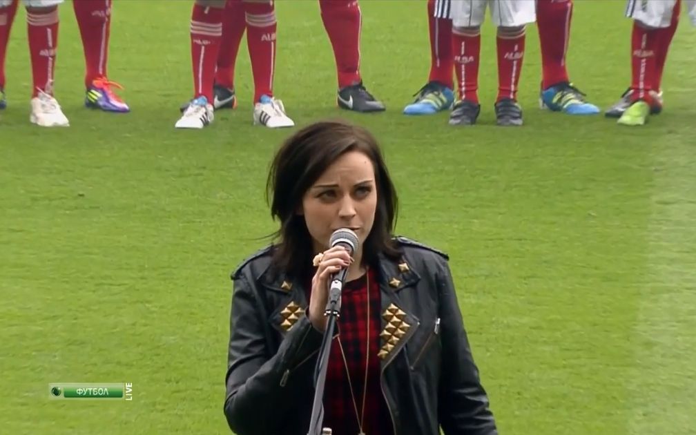 [Amy Macdonald] Flower of Scotland (Scotland-Czech Republic)